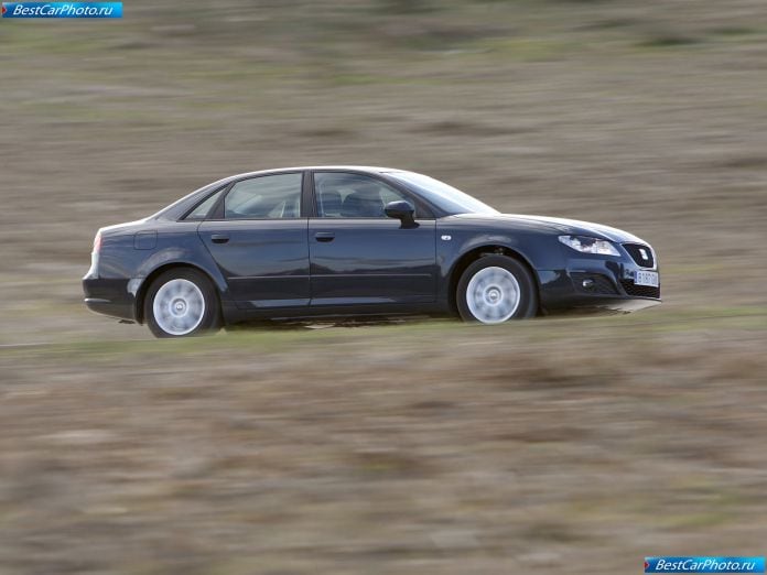 2009 Seat Exeo - фотография 38 из 206