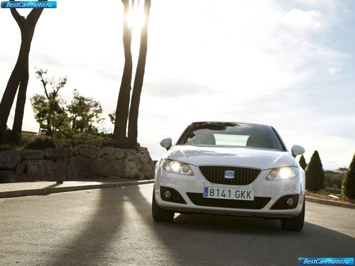 2009 Seat Exeo - фотография 67 из 206