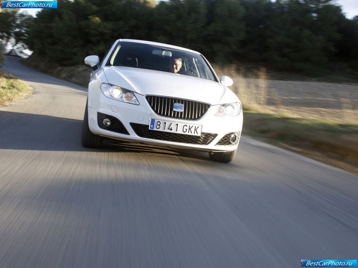 2009 Seat Exeo - фотография 71 из 206