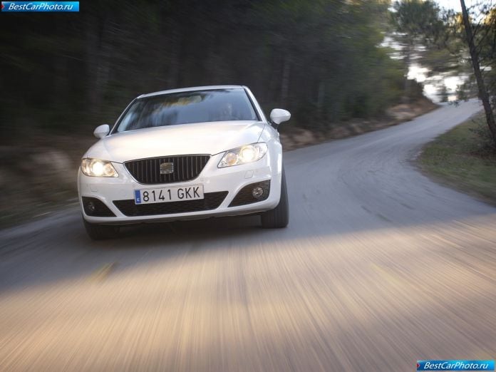 2009 Seat Exeo - фотография 74 из 206