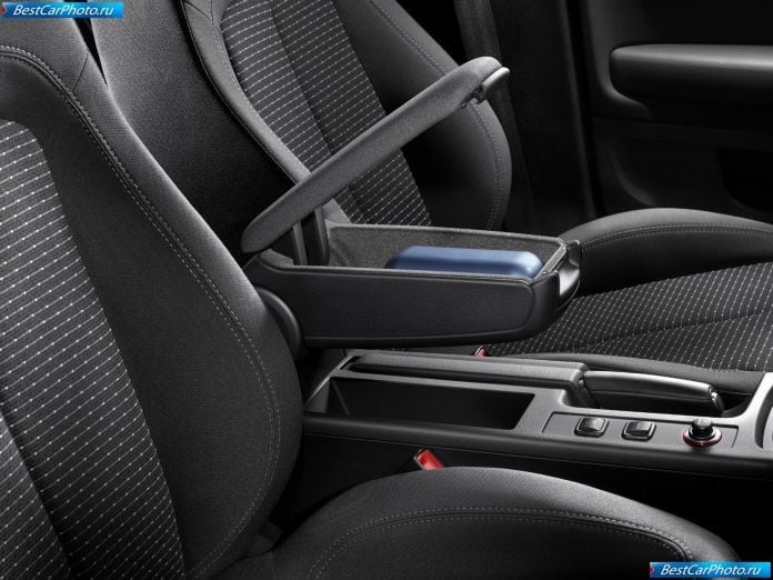 2009 Seat Exeo - фотография 135 из 206