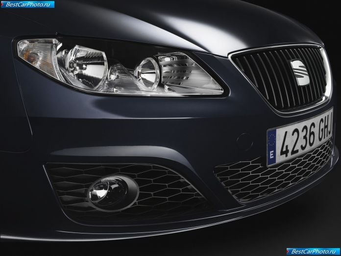 2009 Seat Exeo - фотография 149 из 206