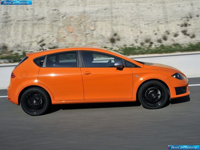 2009 Seat Leon - фотография 38 из 83