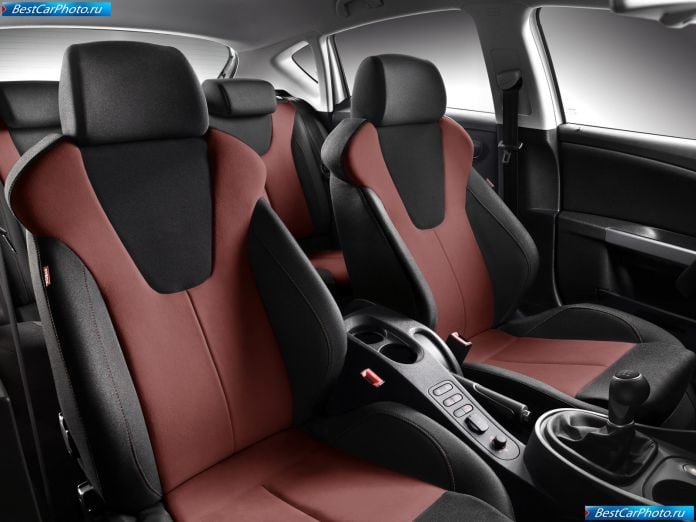 2009 Seat Leon - фотография 74 из 83