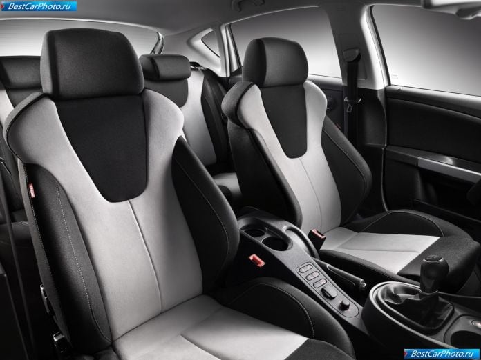 2009 Seat Leon - фотография 75 из 83