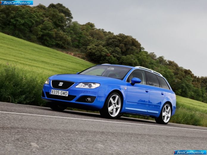2010 Seat Exeo St - фотография 13 из 199