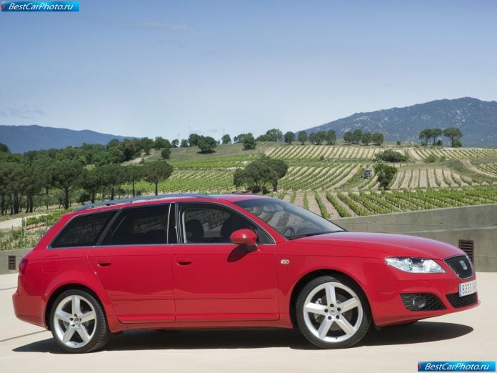 2010 Seat Exeo St - фотография 38 из 199