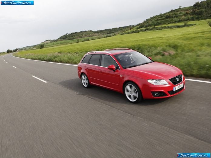 2010 Seat Exeo St - фотография 43 из 199