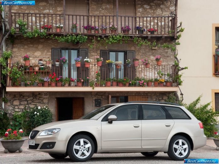 2010 Seat Exeo St - фотография 56 из 199