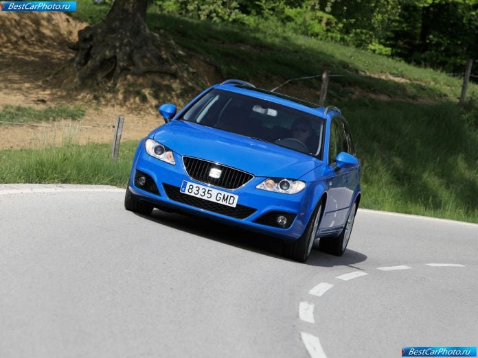 2010 Seat Exeo St - фотография 58 из 199