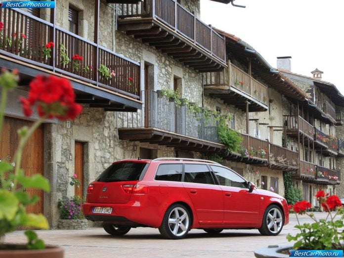 2010 Seat Exeo St - фотография 84 из 199