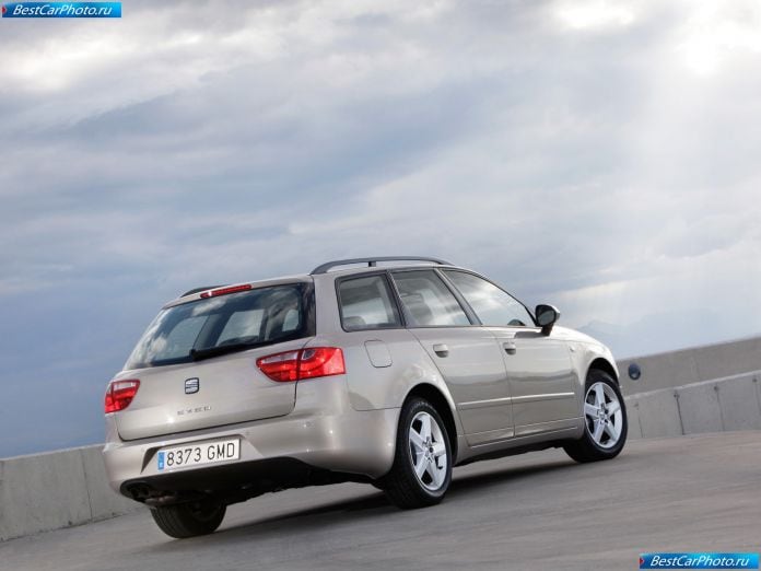 2010 Seat Exeo St - фотография 90 из 199