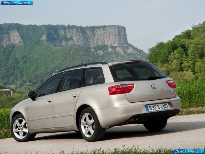 2010 Seat Exeo St - фотография 104 из 199