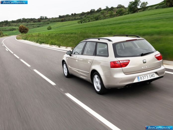 2010 Seat Exeo St - фотография 118 из 199