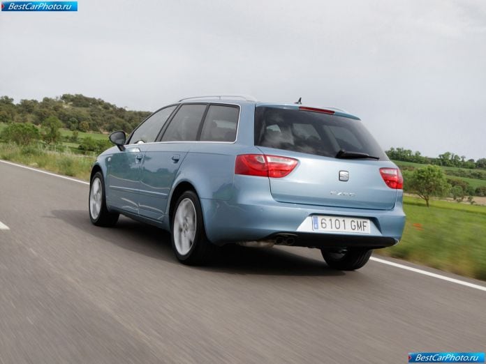 2010 Seat Exeo St - фотография 126 из 199