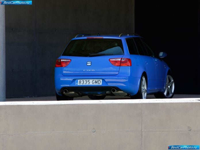 2010 Seat Exeo St - фотография 132 из 199
