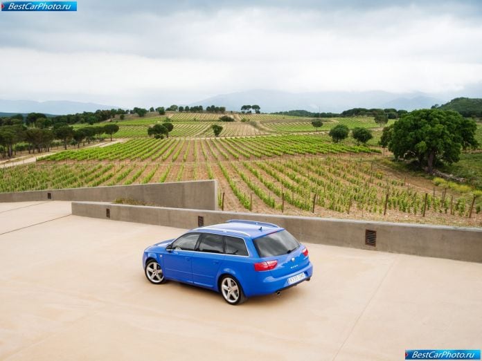 2010 Seat Exeo St - фотография 133 из 199