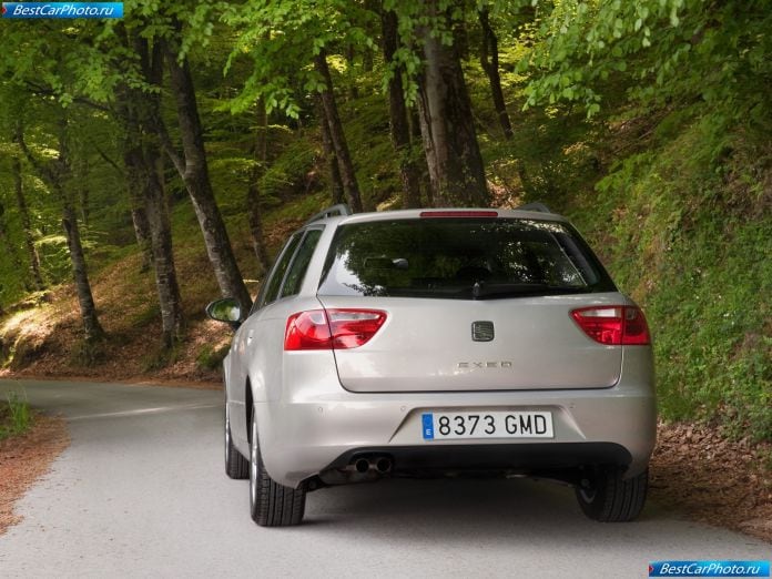 2010 Seat Exeo St - фотография 135 из 199
