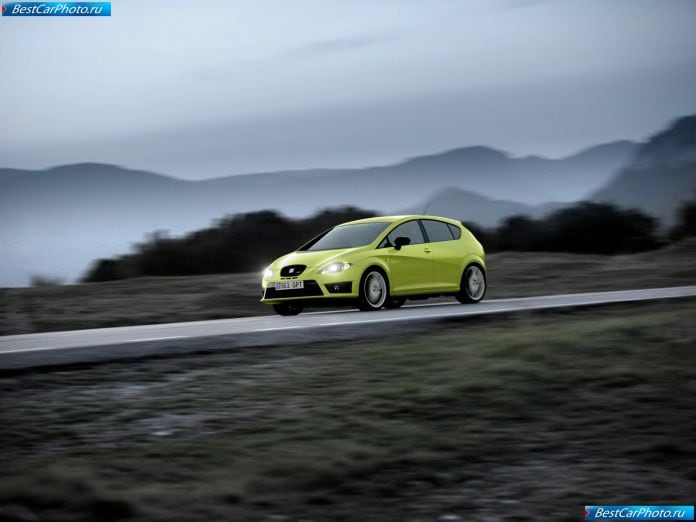 2010 Seat Leon Cupra R - фотография 9 из 52