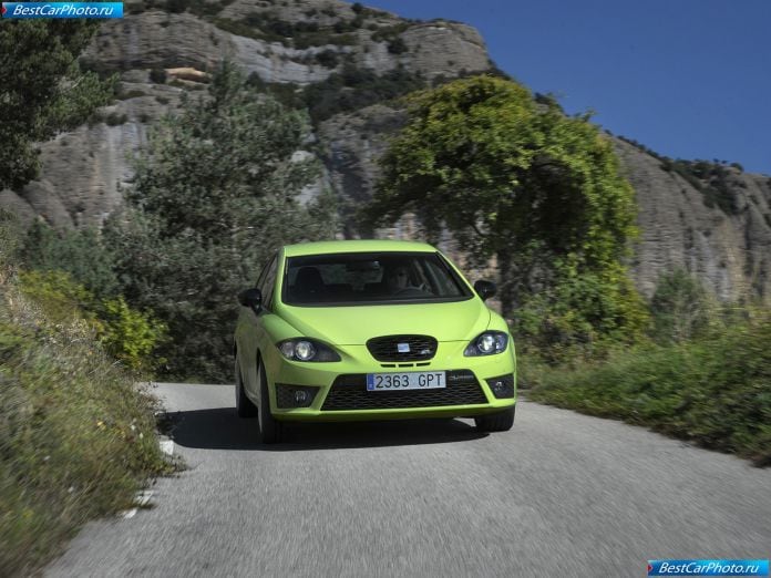 2010 Seat Leon Cupra R - фотография 10 из 52