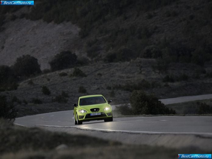 2010 Seat Leon Cupra R - фотография 11 из 52