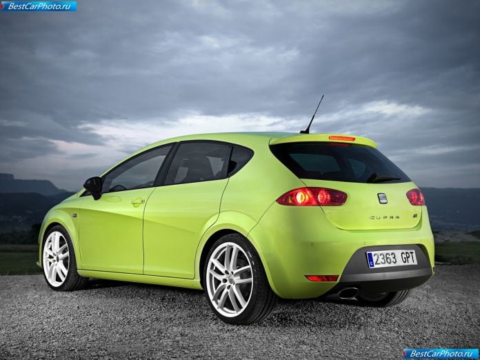 2010 Seat Leon Cupra R - фотография 25 из 52