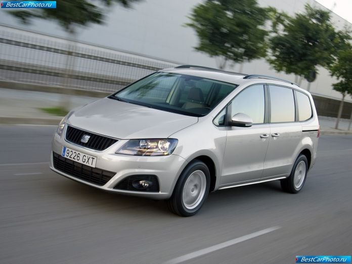 2011 Seat Alhambra - фотография 6 из 113