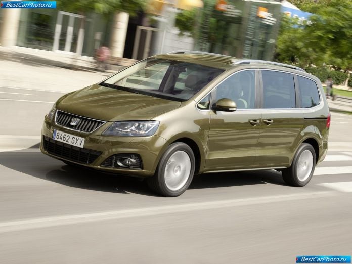 2011 Seat Alhambra - фотография 21 из 113