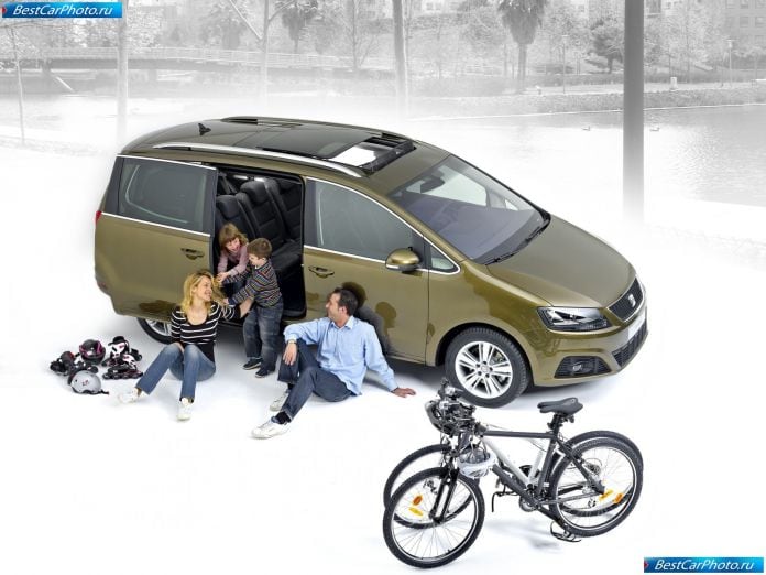 2011 Seat Alhambra - фотография 36 из 113