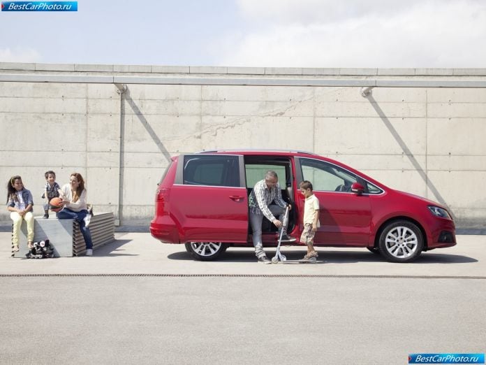 2011 Seat Alhambra - фотография 41 из 113