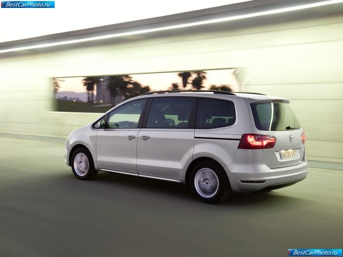 2011 Seat Alhambra - фотография 43 из 113