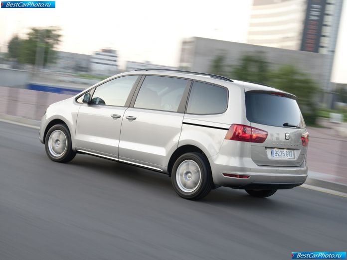 2011 Seat Alhambra - фотография 44 из 113