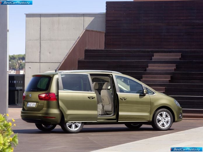 2011 Seat Alhambra - фотография 61 из 113