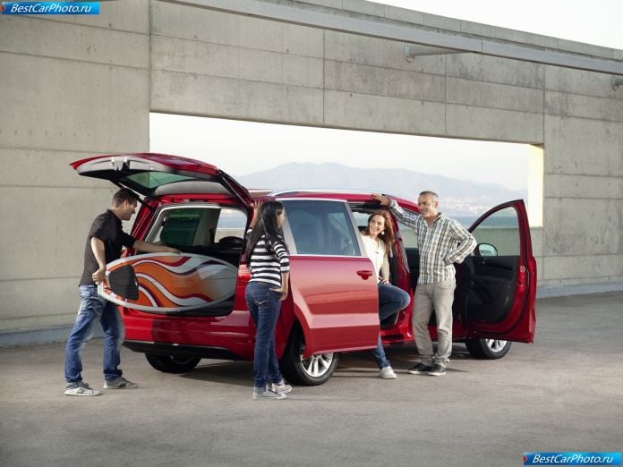 2011 Seat Alhambra - фотография 64 из 113