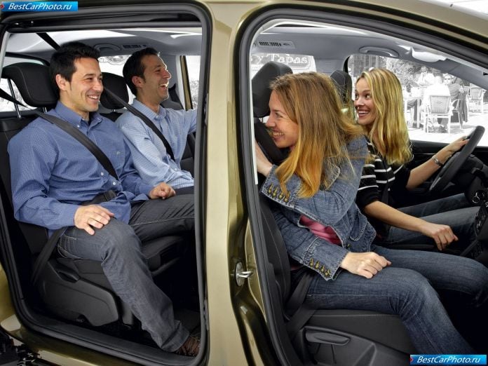 2011 Seat Alhambra - фотография 85 из 113