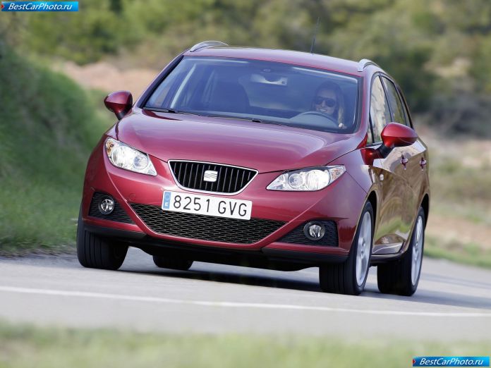 2011 Seat Ibiza St - фотография 12 из 98