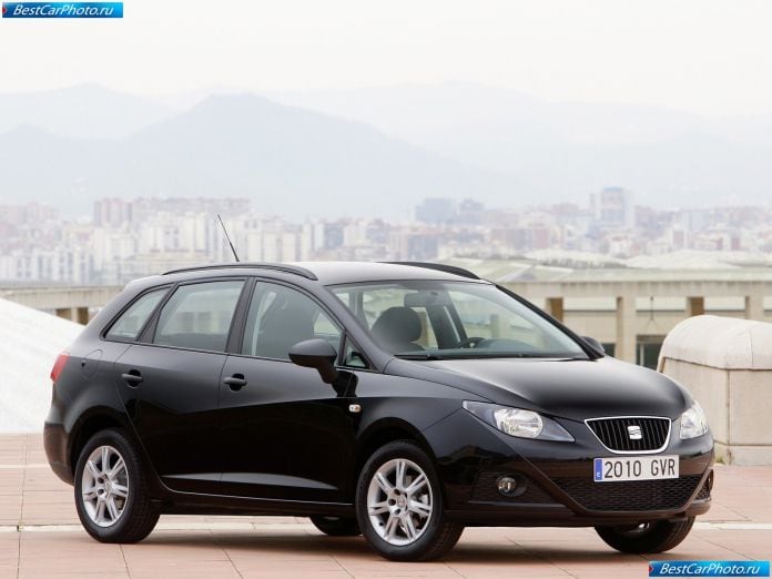 2011 Seat Ibiza St - фотография 25 из 98