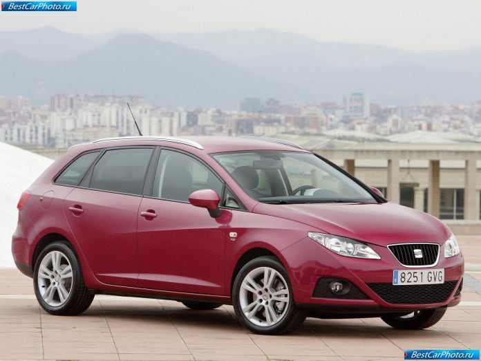 2011 Seat Ibiza St - фотография 26 из 98
