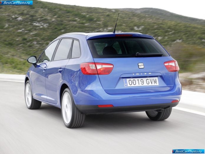 2011 Seat Ibiza St - фотография 44 из 98