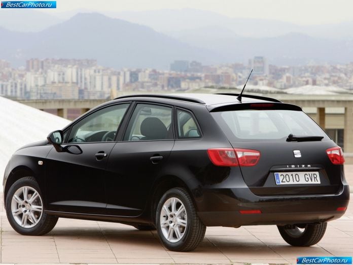 2011 Seat Ibiza St - фотография 49 из 98