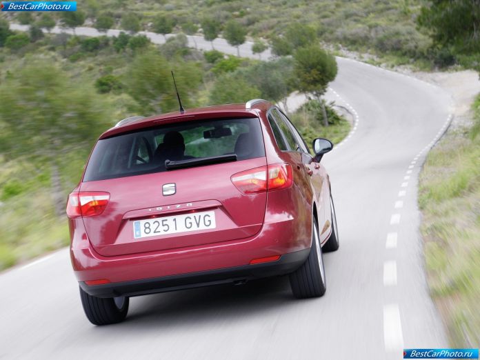 2011 Seat Ibiza St - фотография 50 из 98