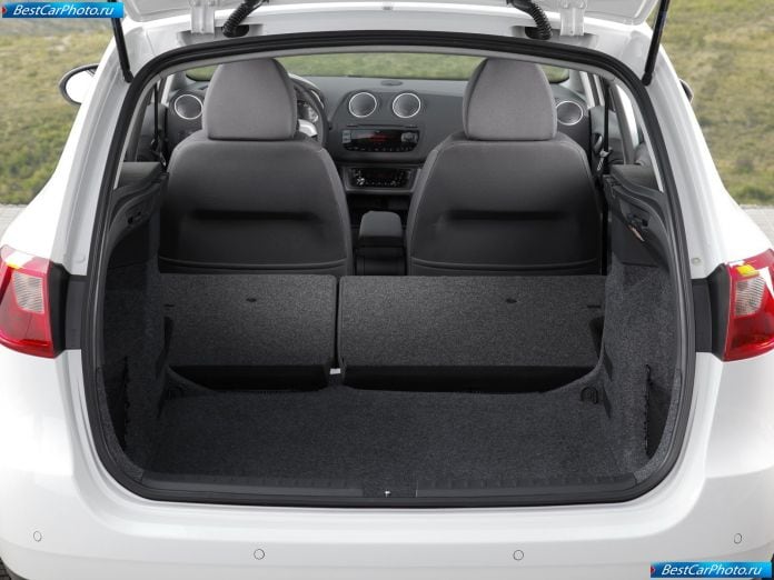 2011 Seat Ibiza St - фотография 88 из 98