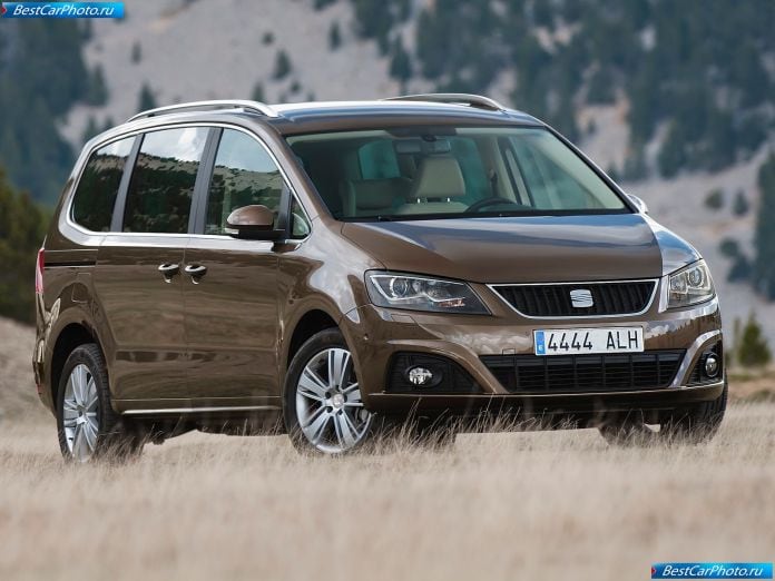 2012 Seat Alhambra 4wd - фотография 1 из 47