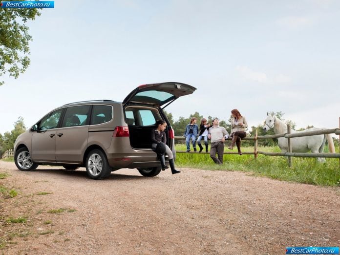 2012 Seat Alhambra 4wd - фотография 30 из 47