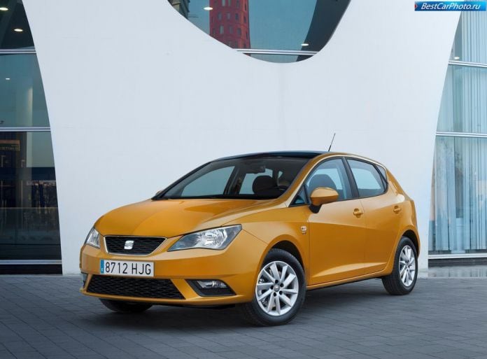 2013 Seat Ibiza - фотография 2 из 44