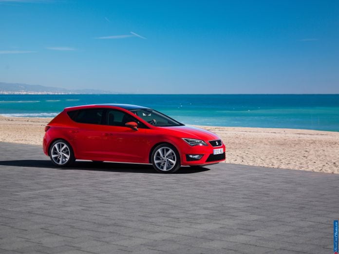 2013 Seat Leon - фотография 2 из 64