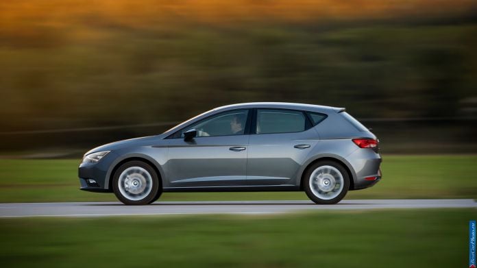 2013 Seat Leon - фотография 38 из 64