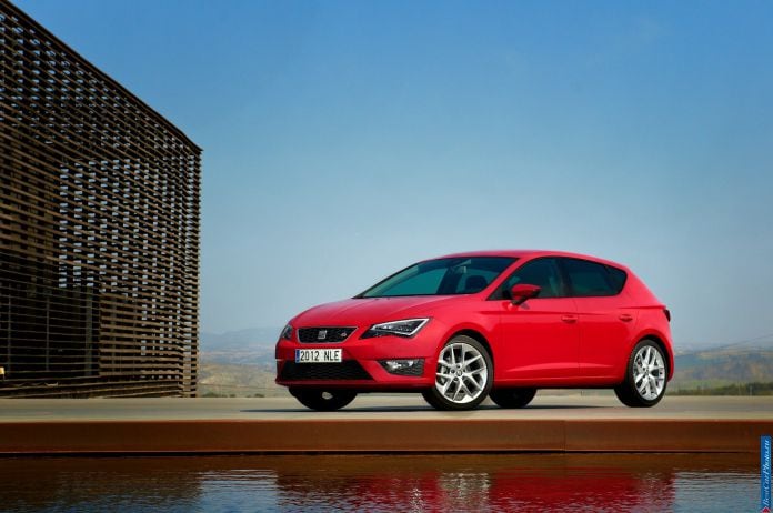 2013 Seat Leon - фотография 40 из 64