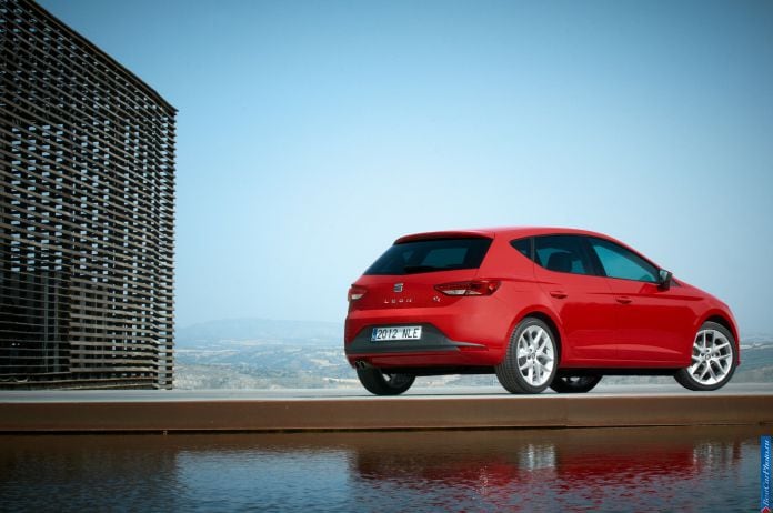 2013 Seat Leon - фотография 41 из 64
