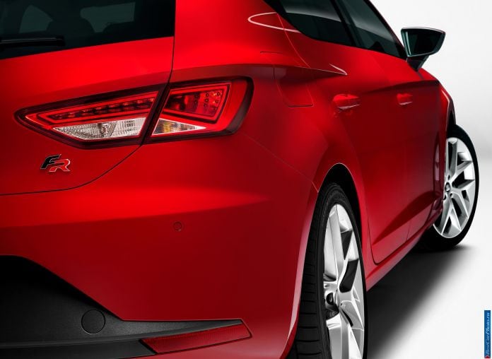 2013 Seat Leon - фотография 61 из 64